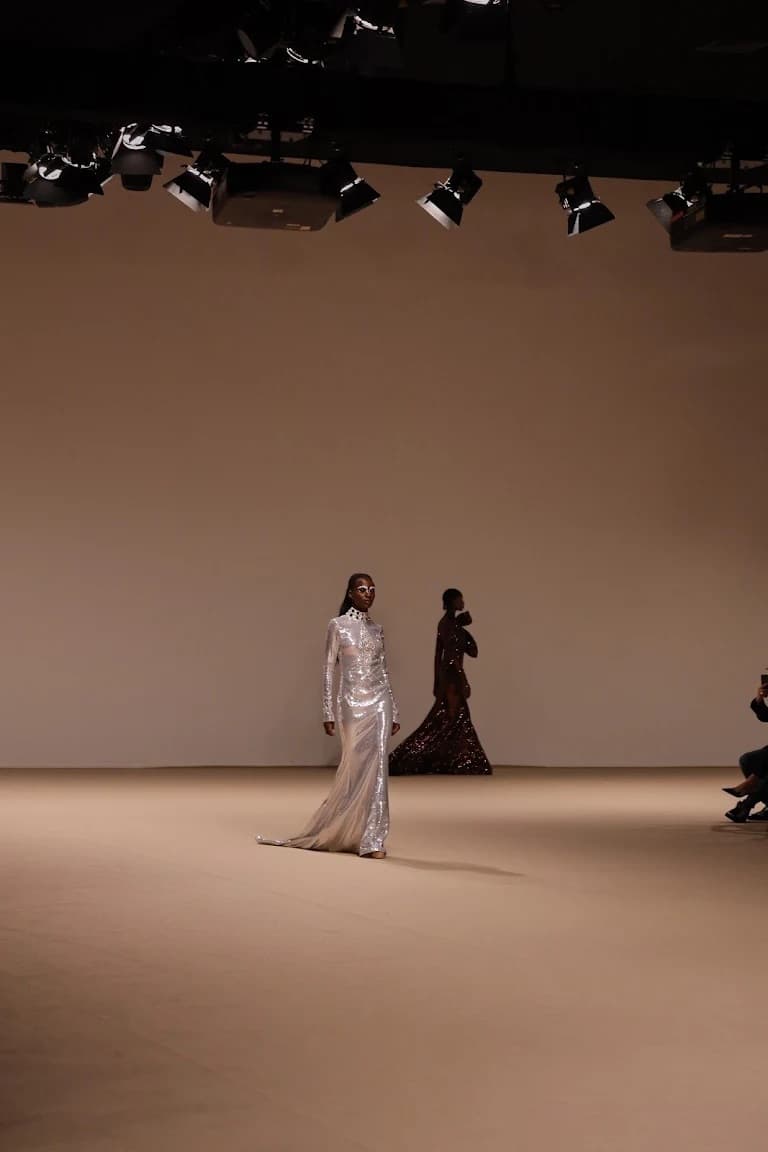 HUMARIFF Art of Living — look 36