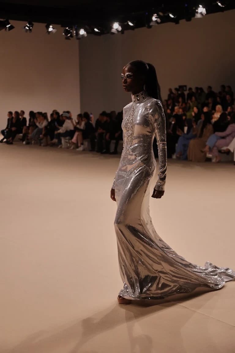 HUMARIFF Art of Living — look 37